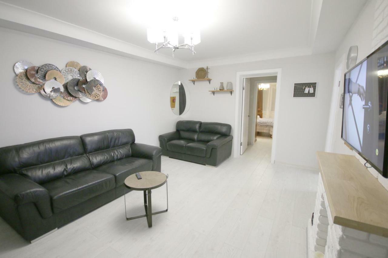Inn Home Apartments - Pechersk Area Kiev Bagian luar foto