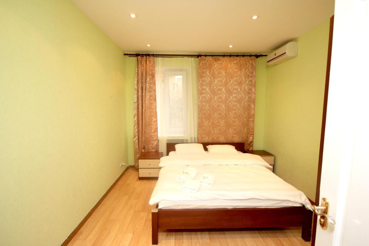 Inn Home Apartments - Pechersk Area Kiev Bagian luar foto