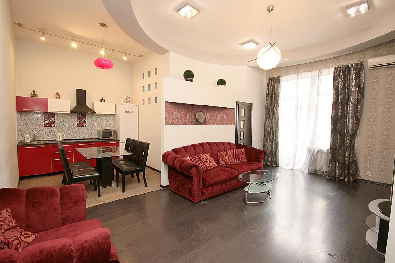 Inn Home Apartments - Pechersk Area Kiev Bagian luar foto