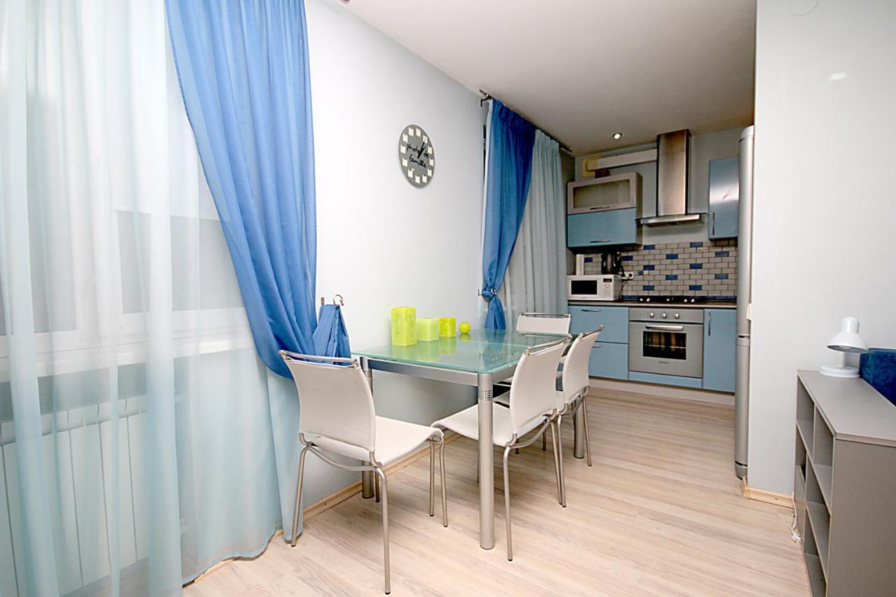Inn Home Apartments - Pechersk Area Kiev Bagian luar foto